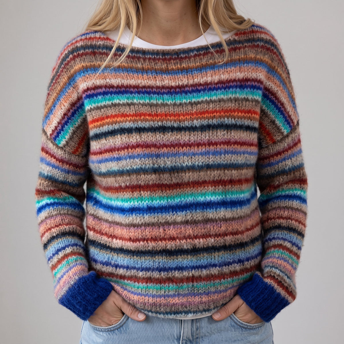 Essi | Pull rétro coloré avec motif rayé