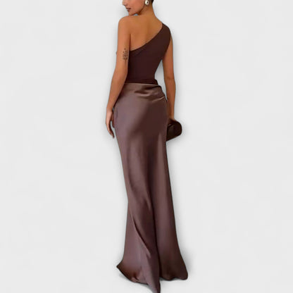 Luna - Robe en satin asymétrique