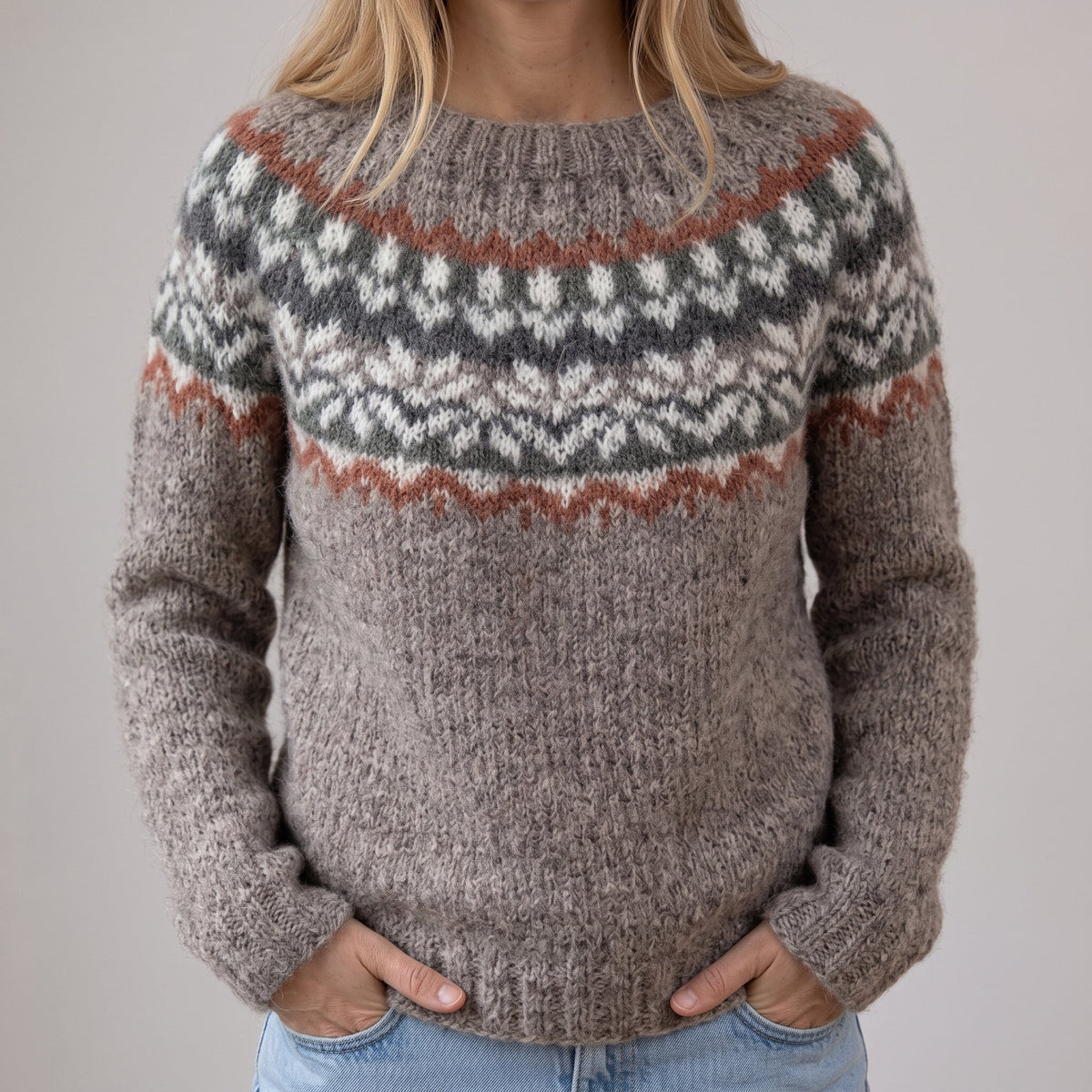 Das Tatjana | Pull rétro gris avec motif norvégien