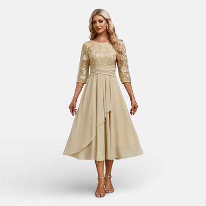 Mariana - Robe en Dentelle à Manches Courtes