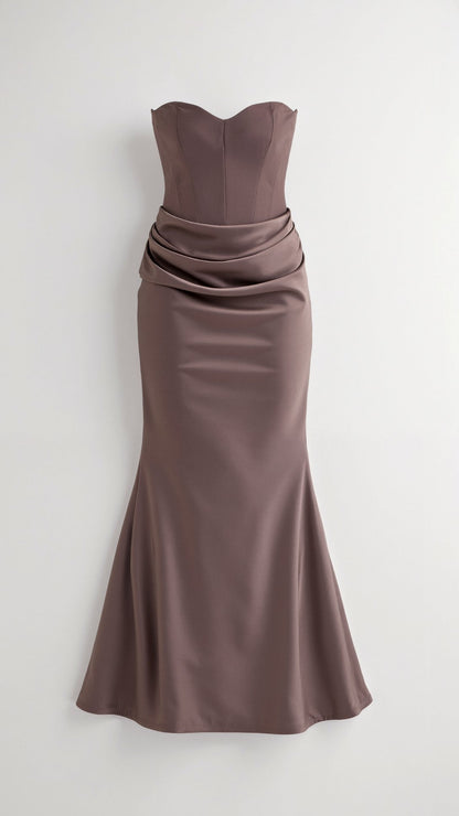Esmeralda - Robe longue avec corsage